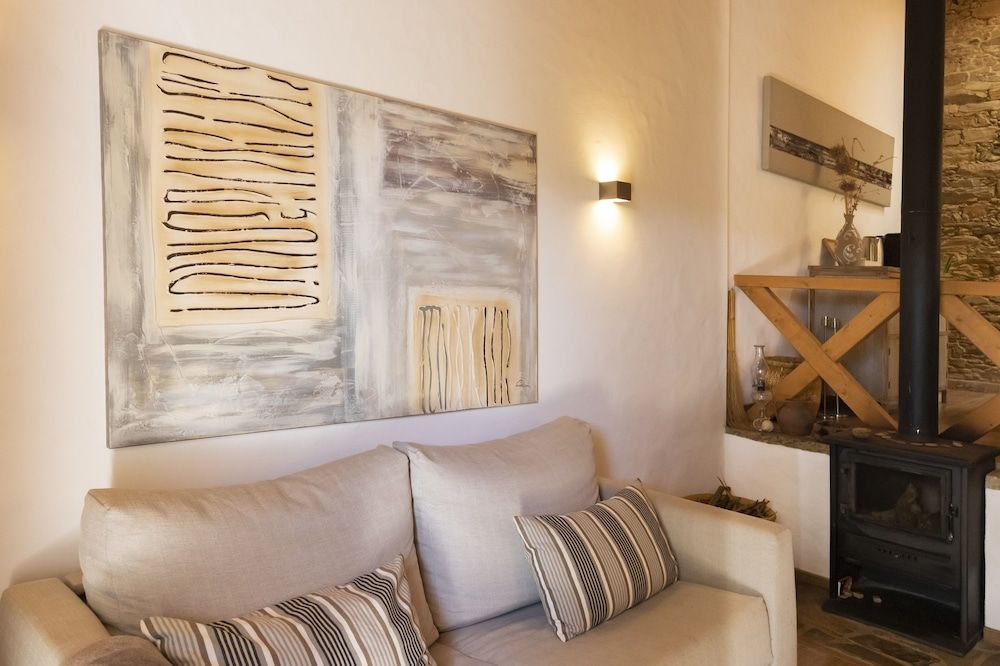 Casas de Campo do Castro da Cola 2