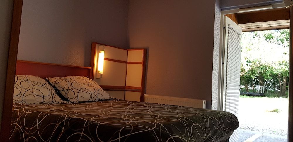 Hotel Eco Logis Bellevue Pyrénées 3