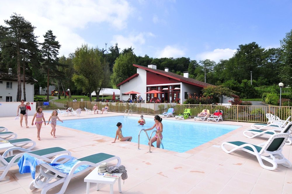 VVF R√©sidence Pays Basque Saint-Jean-Pied-de-Port -1 estrelas em Saint-Jean-Pied-de-Port