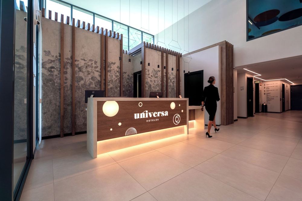 UNIVERSA HOTEL 2