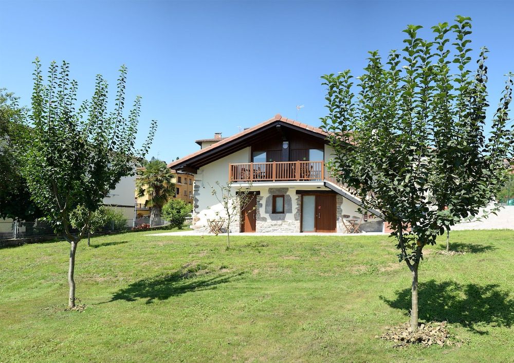 Apartamentos Aldagaia -1 estrellas en Hernani