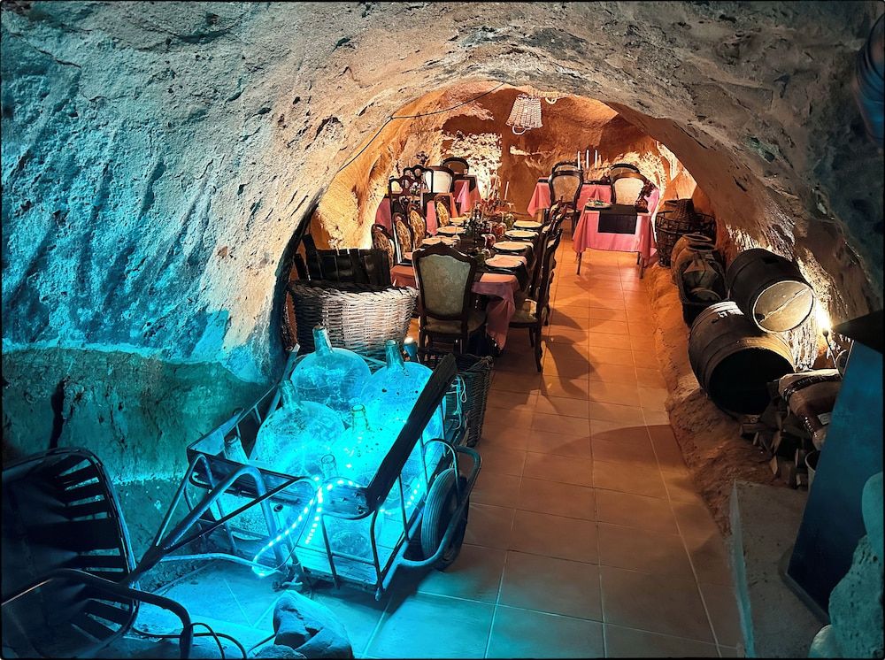 Riojania Slow -1 estrellas en Santa Eulalia Bajera