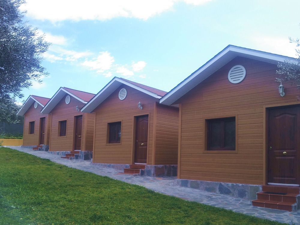 CH Tietar -1 estrelas em La Iglesuela