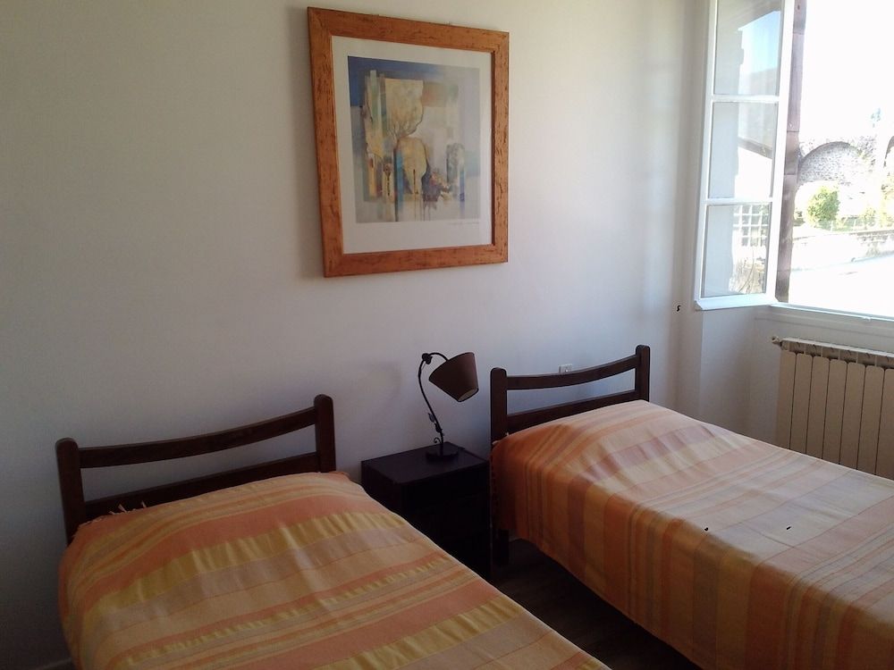 Gite Zuharpeta Randonneurs Pèlerins - Hostel 3