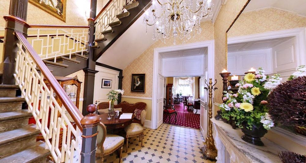 Hvedholm Slotshotel 2