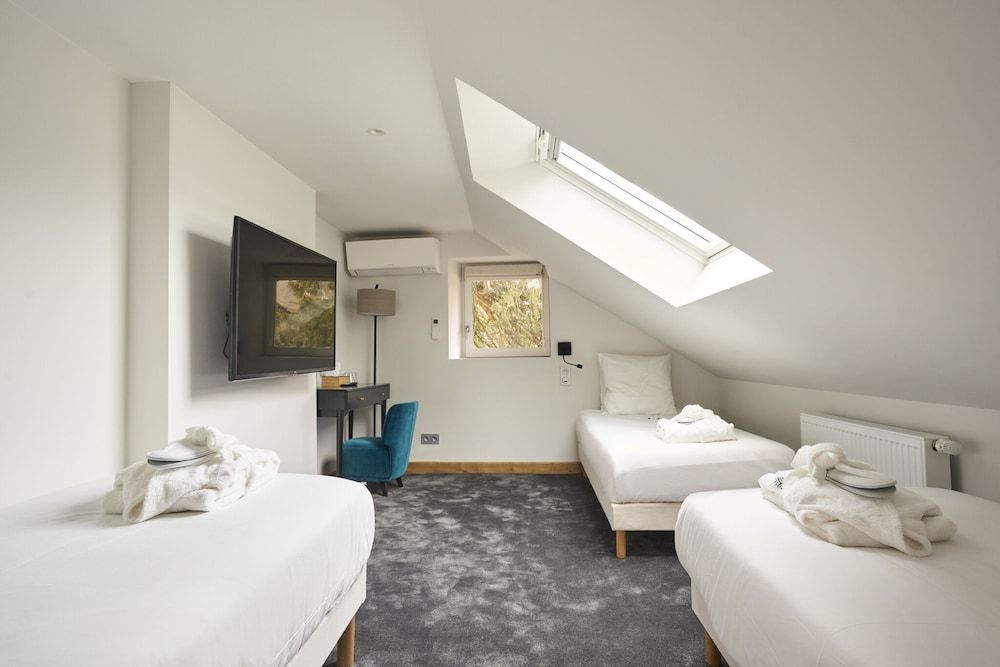 Domaine de La Commanderie de Ballan 2