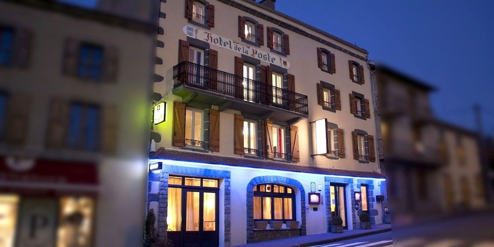 Hôtel de la Poste 3 estrelas em Pontgibaud