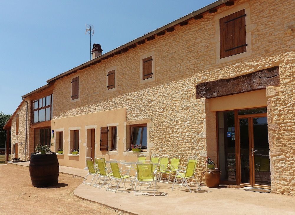 Domaine Joseph Lafarge -1 estrelas em Lugny