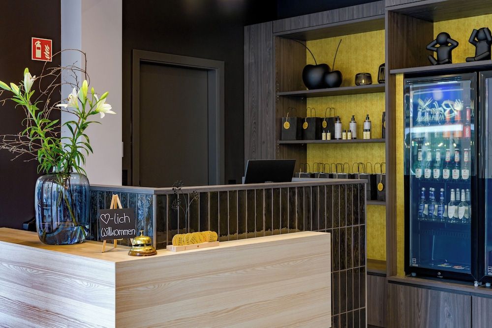 Stadthotel Neumarkt Mitte 3