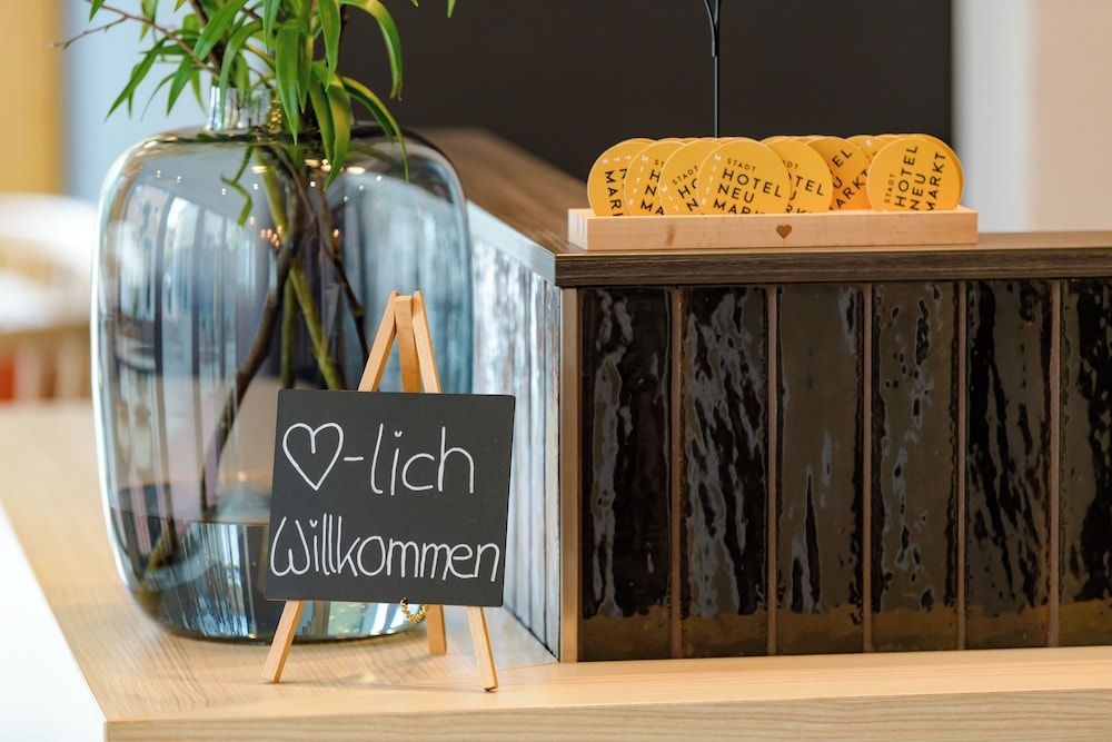 Stadthotel Neumarkt Mitte 2