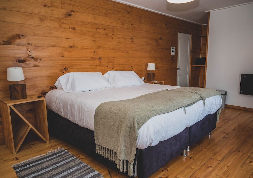 Hotel Puerto Madera -1 étoiles à Pelluhue