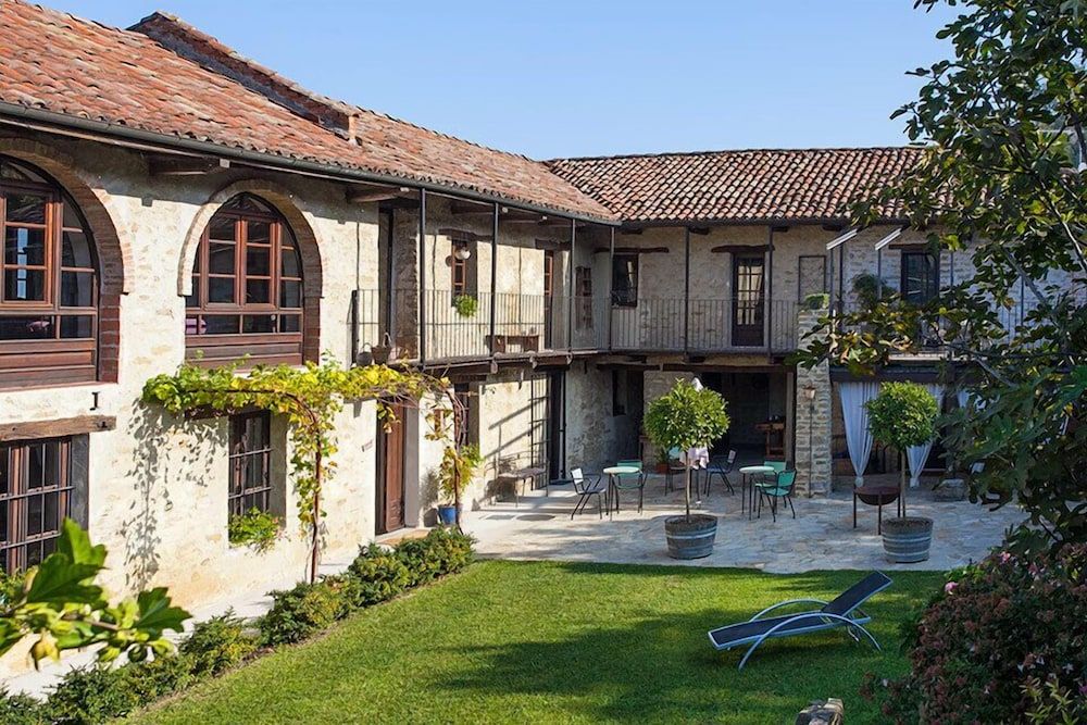 Cascina IL SOGNO -1 estrelas em Cossano Belbo