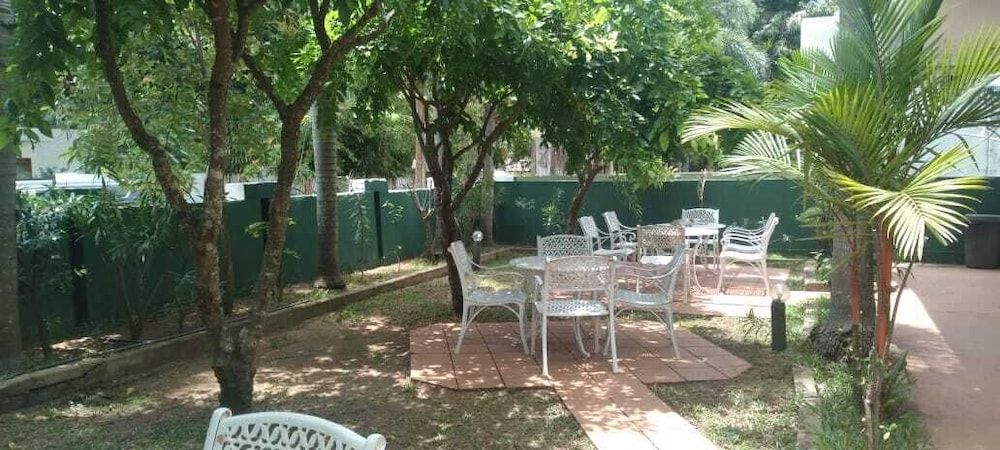 Milano Tourist Rest -1 estrellas en Anuradhapura