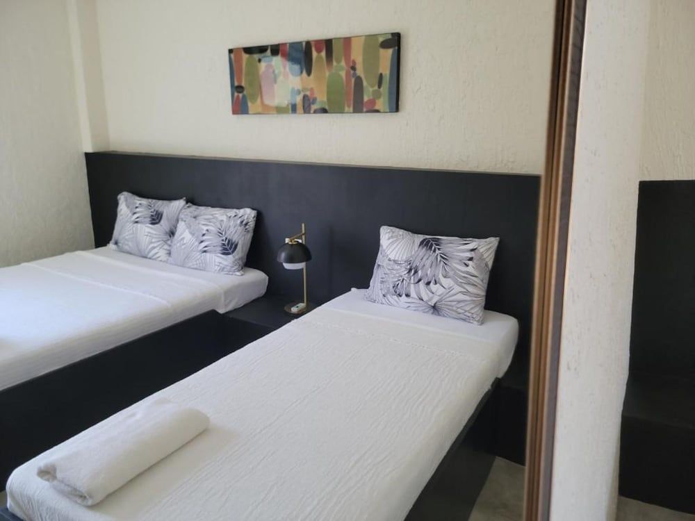 Ceda Guest House By Hiverooms 2