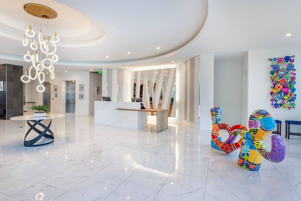 Cambria Hotel Waco University Riverfront 2