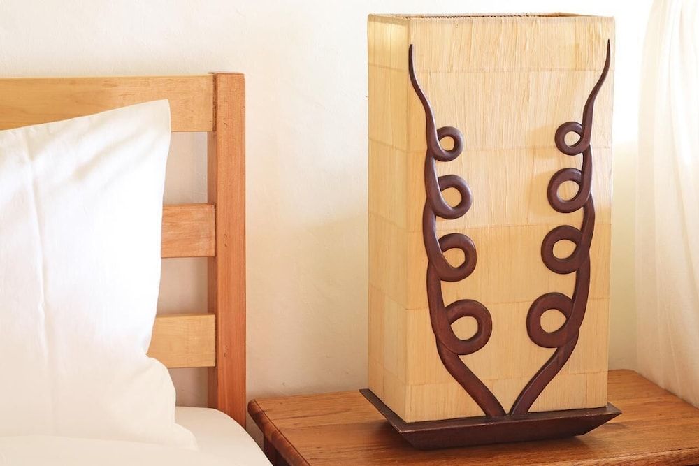 Olesamara Collection 3