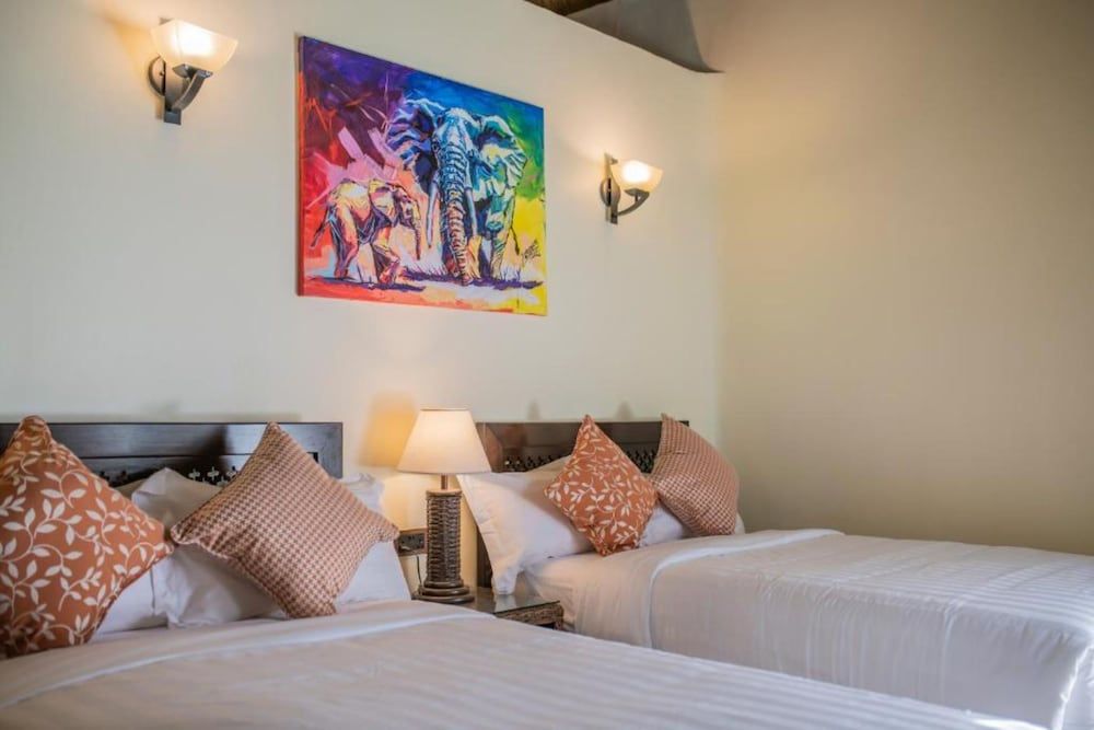 Hunters Paradise Cottages 2
