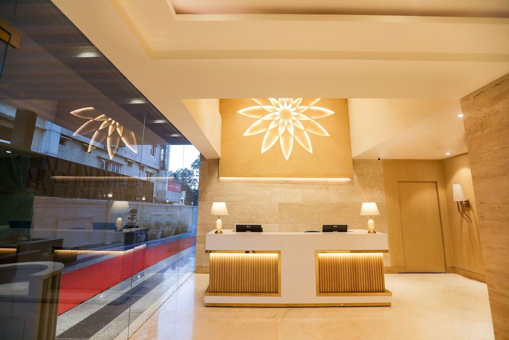 Regenta Place Jhansi By Royal Orchid Hotels Limite 2