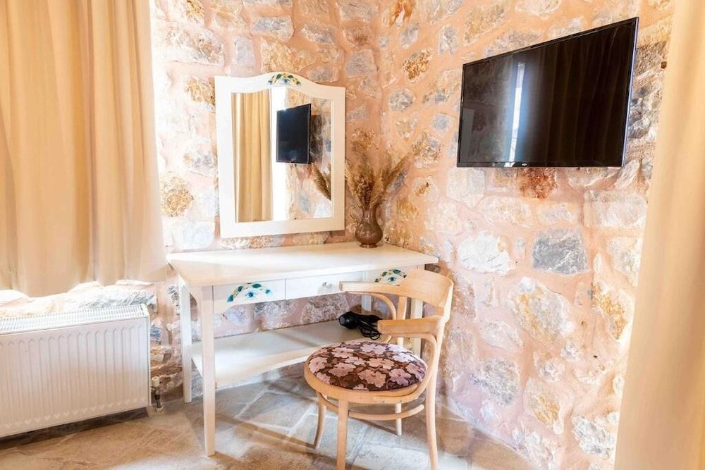 Lithea Mountain Resort And Spa 3