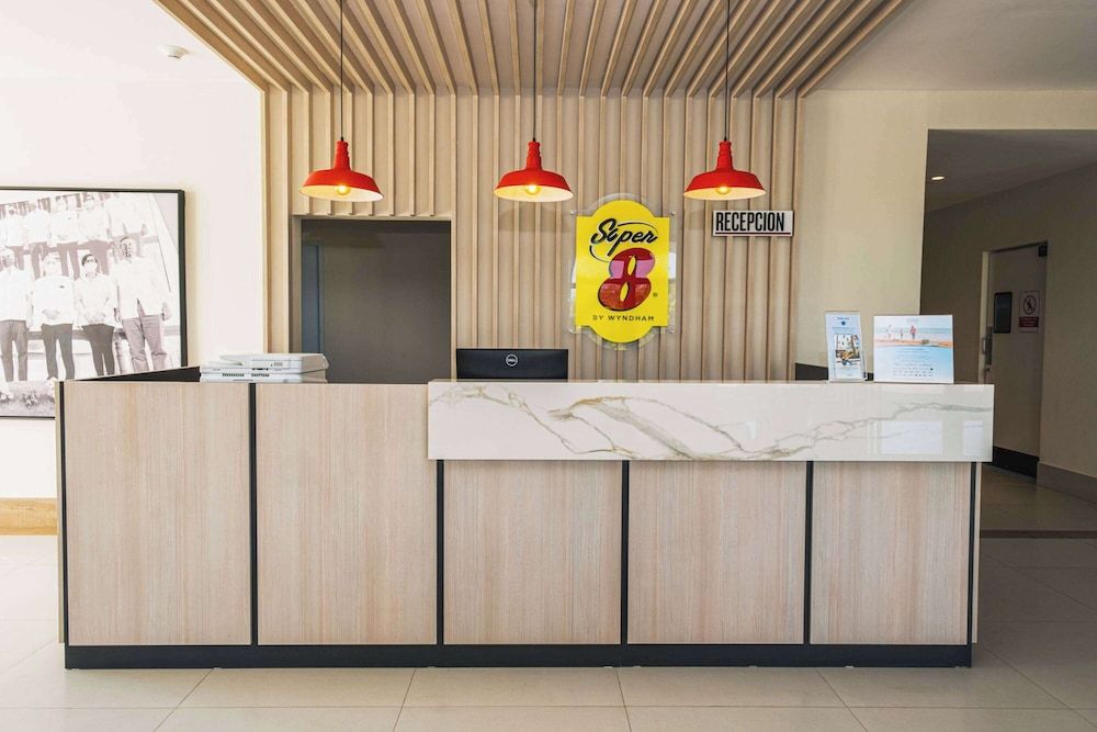 Super 8 By Wyndham Manzanillo 3