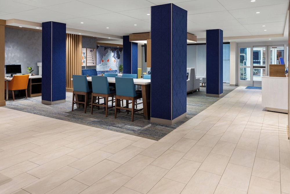 Holiday Inn Express And Suites Waynesboro East 3 estrelas em Waynesboro