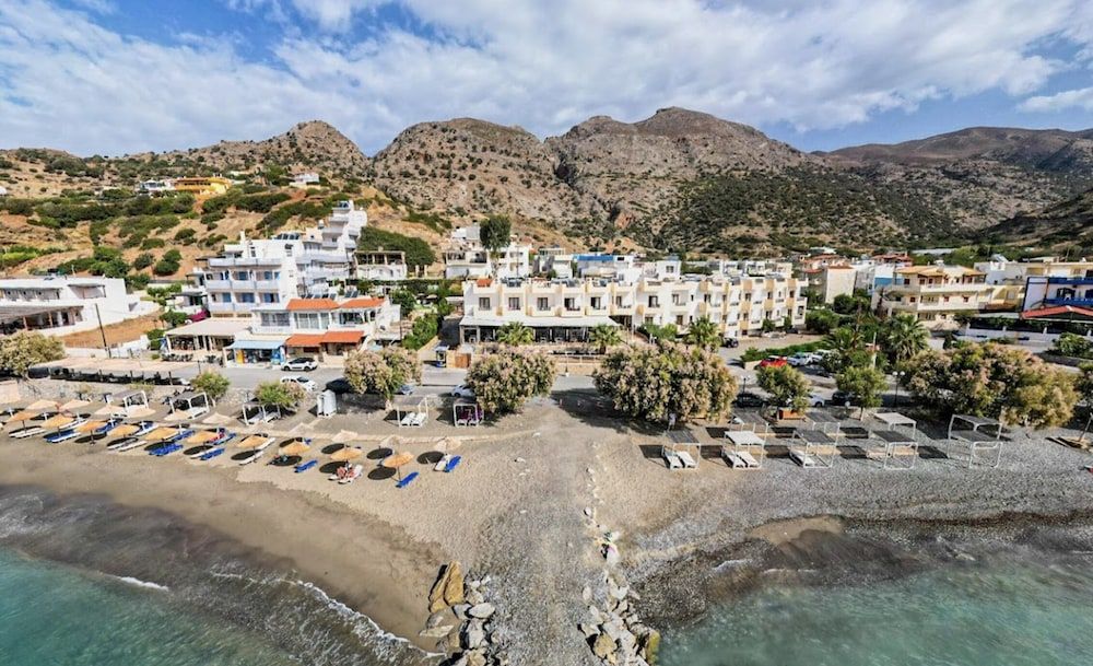 Triton Authentic Cretan Hotel 4 étoiles à Tsoútsouros