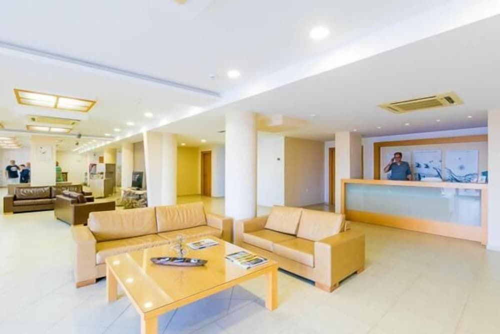 Triton Authentic Cretan Hotel 2