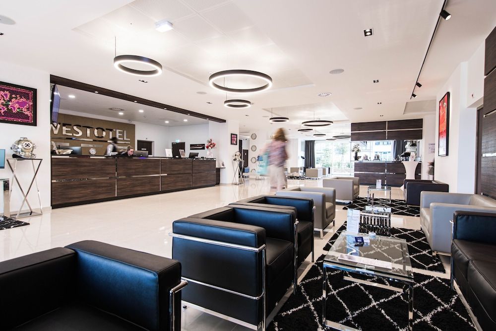 Westotel Tours - Val De Loire 2