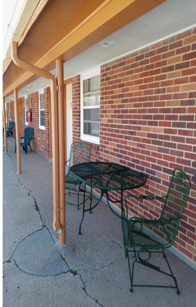 Love Hotels Murdo by OYO on Interstate 90 2