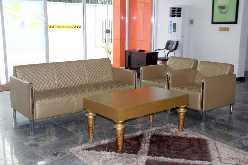 Havilah Towers And God Suits 2