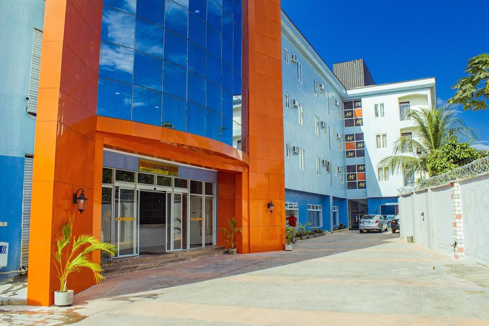 Havilah Towers And God Suits 4 estrelas em Uyo