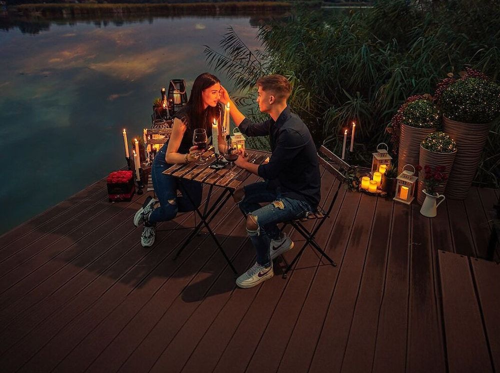 Mártoni Resort & Restaurant -1 estrelas em Szigetszentmárton