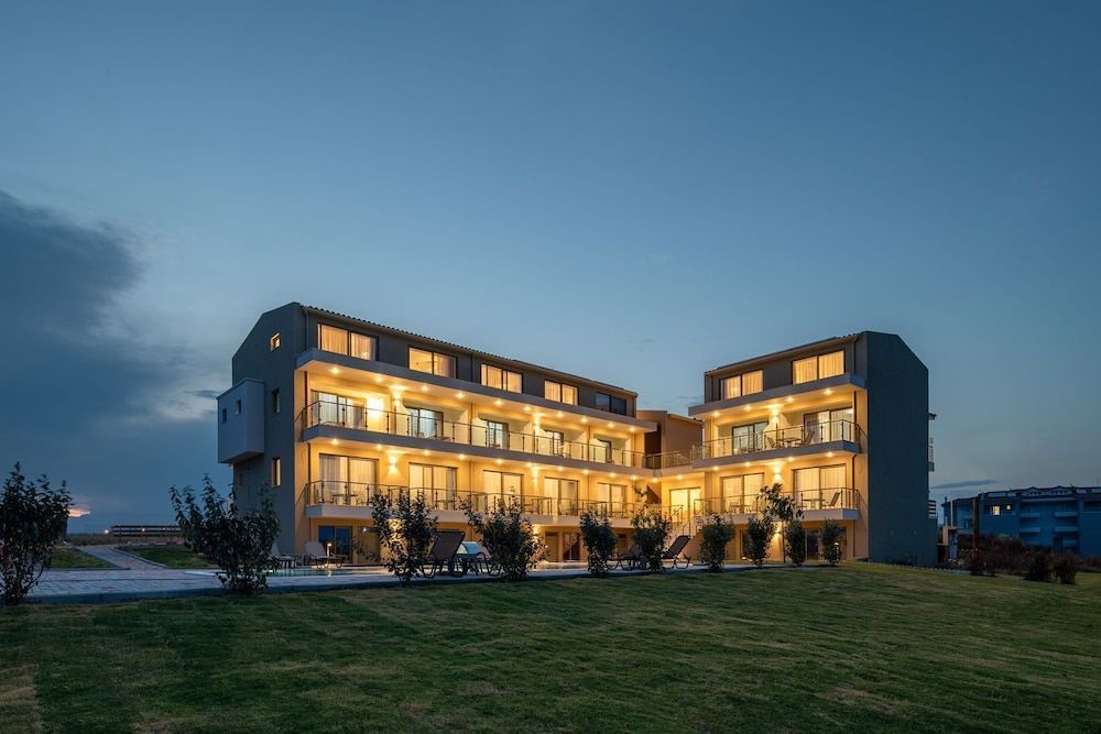 Aetherion Studios & Suites -1 estrelas em Kalivia Poligirou