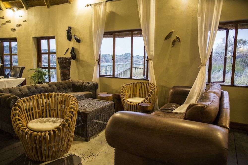 Hakusembe River Lodge 3