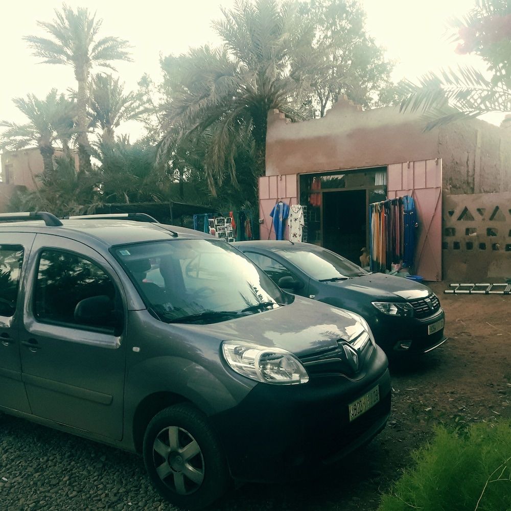 Room-auberge Jnane dar Diafa se Trouve a 3