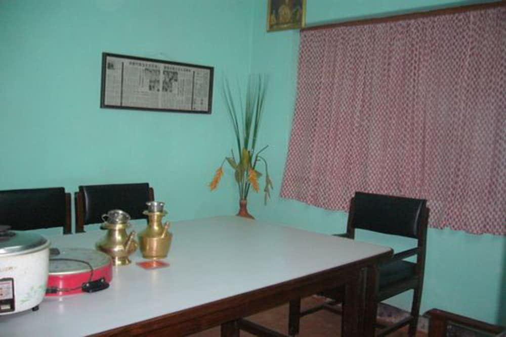 Sanu House Hostel & Homestay 3