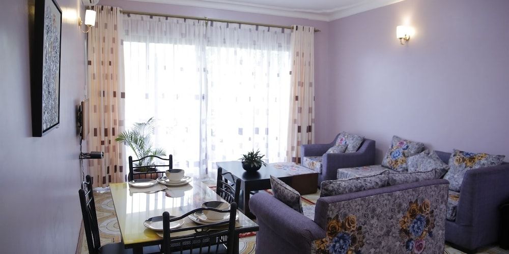 Crystal Hotel Apartments Entebbe 2