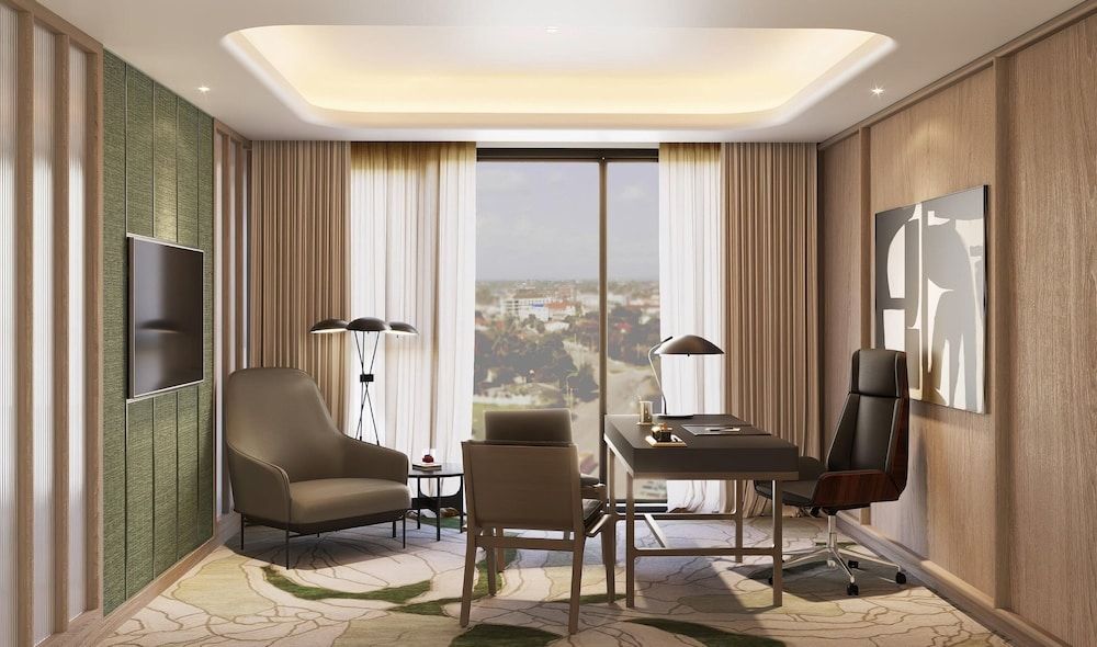 Holiday Inn & Suites Vientiane 3