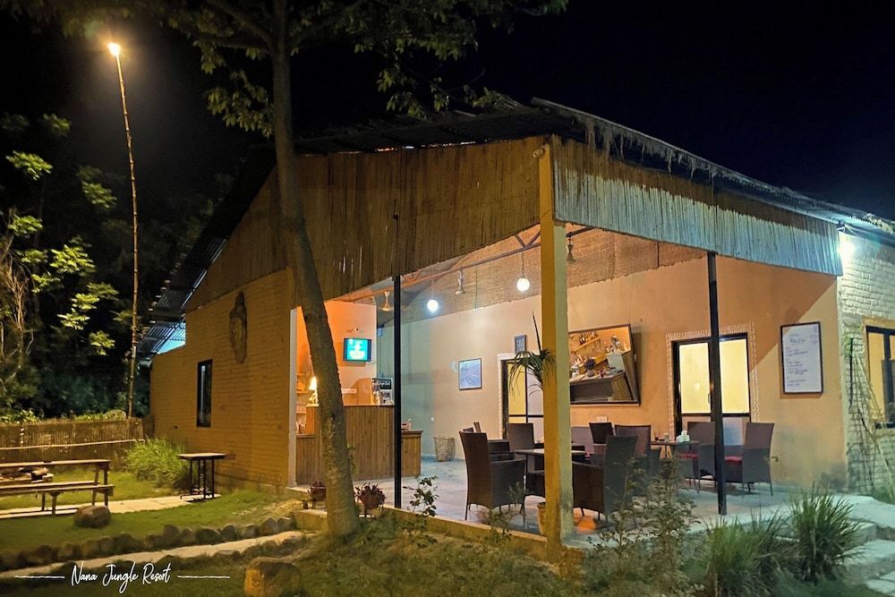 Nana Jungle Resort Near Chitwan National Park 2
