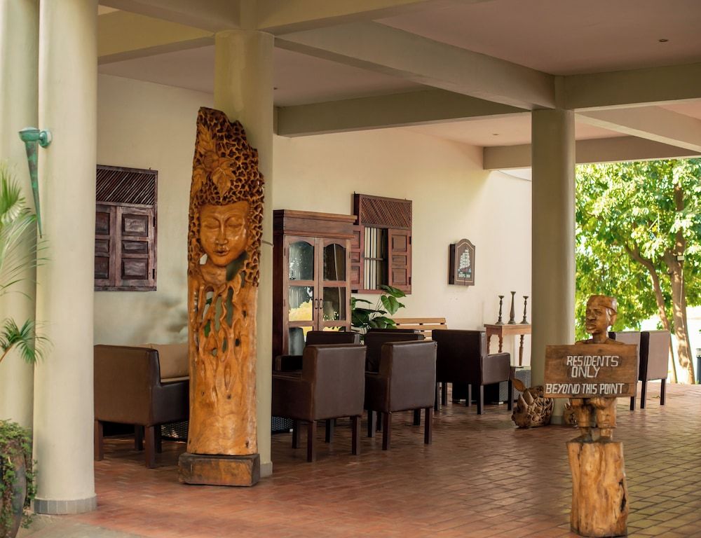 Waters Edge By Serendib 2