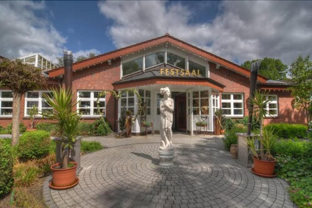 Hotel Landrestaurant Schnittker 2