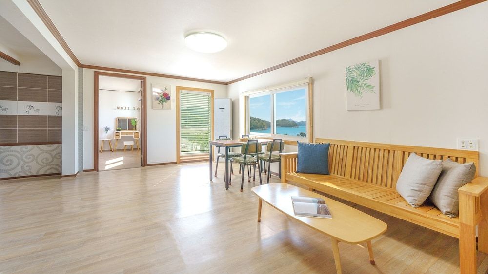 Namhae Mohito Pension 2