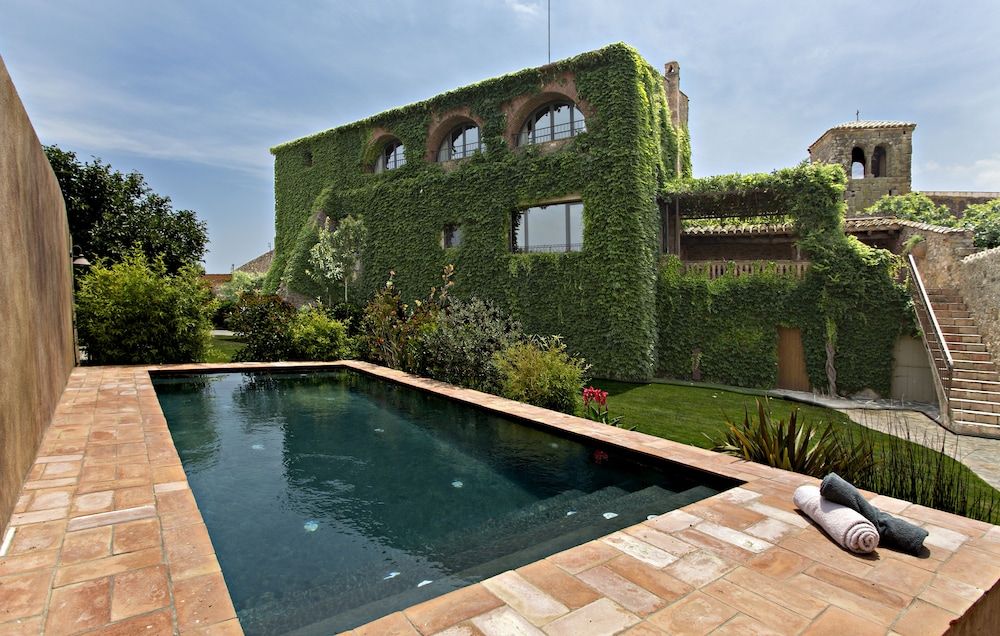 Encís d Empordà -1 estrelas em Casavells