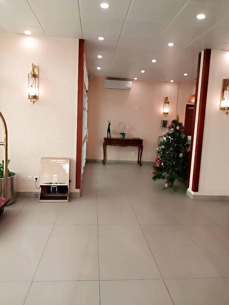 Adamaoua Grand Hotel City 3