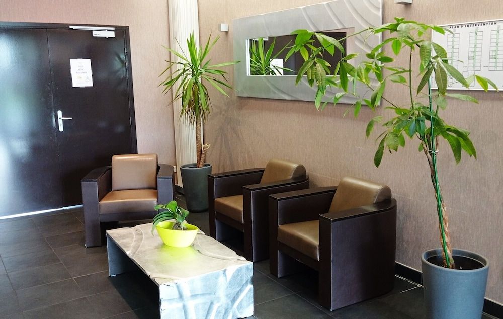 Résidence Hôtelière des Ondes 2 estrelas em Saint-Lys