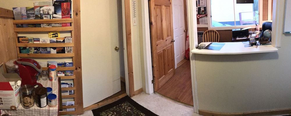 Bonne Bay Cottages 2