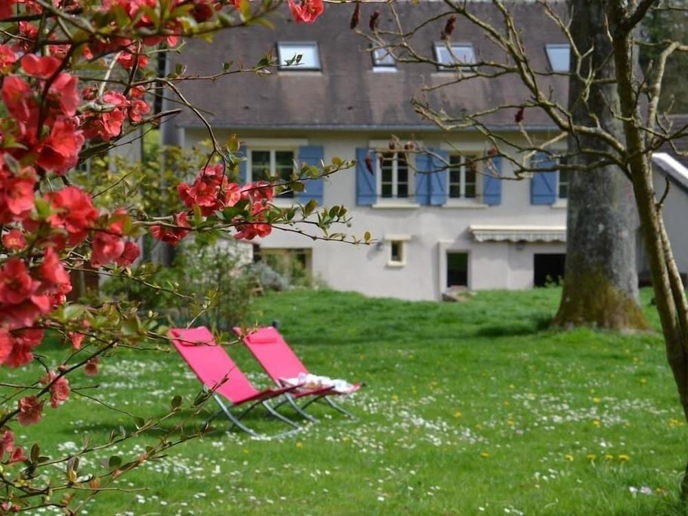 Chambres D'hôtes Villa de Vienne-en-arthies -1 estrelas em Vienne-en-Arthies