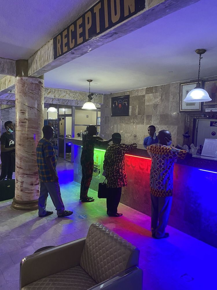 Tiffany Hotel and Towers 2