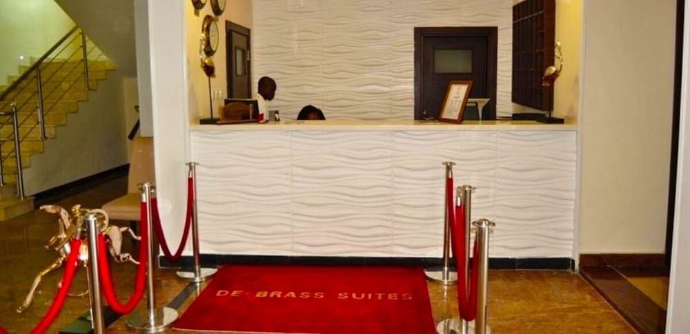 De Brass Suites Hotel 3