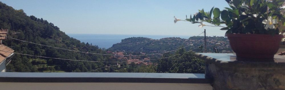 Songbird -1 estrelas em Agerola